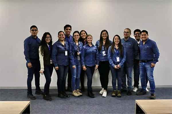 Nuestro equipo Blancos Nubebe